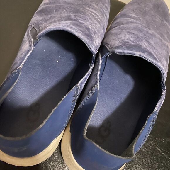 UGG KNOX BLUE SUEDE SLIP ON SNEAKERS / LOAFERS - MEN'S 8 - Picture 5 of 7